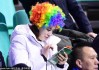 本溪冬夜那抹彩虹色：辽粤加时激战，看台美女球迷抢尽风头