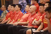 热血铸军魂 篮球传友谊 中国男篮红队深情探访驻香港部队