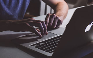 爱尚鲜花半年报巨亏背后：当刷单泡沫被刺破，鲜花电商的荆棘路在何方