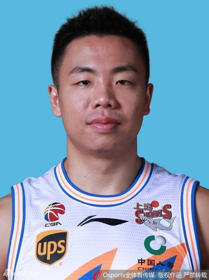 潜力新星罗汉琛神情专注，期待成为下一个刘晓宇