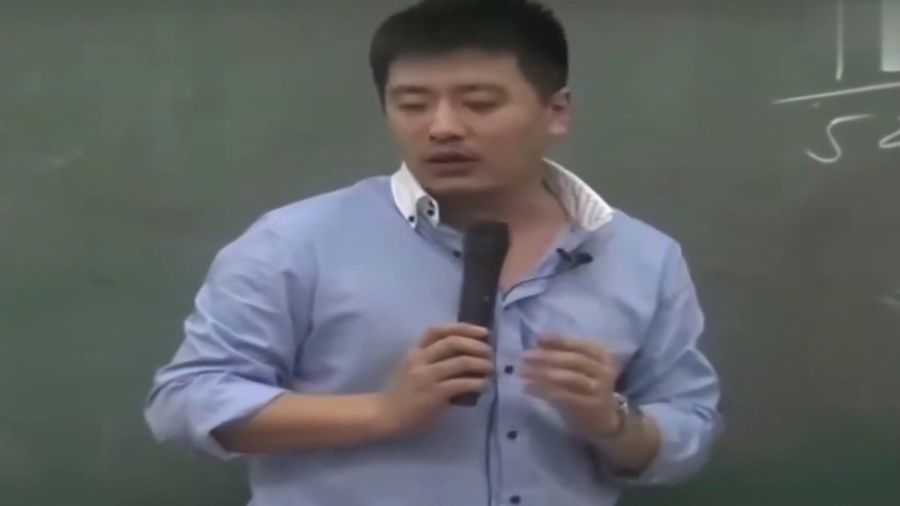 “诺丁汉森林vs阿斯顿维拉”单赛季四换帅创耻辱纪录