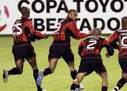 巴甲：巴西国际1-0巴拉纳竞技，主场龙93分钟绝杀升班马