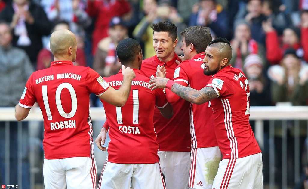 拜仁2-2汉堡：争议判罚+两度中框终结对汉堡10连胜