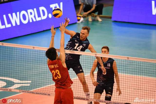 热身赛中国男排0-4不敌俄罗斯 新帅海宁遇开门黑