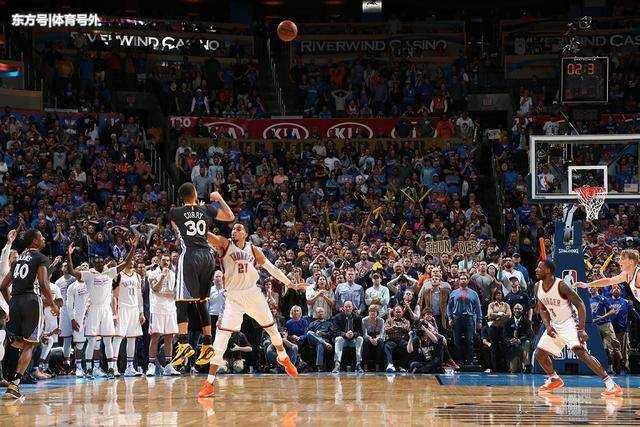 詹皇25+11+7率队23分大胜雷霆双少，骑士赛季横扫晋级争冠快车道