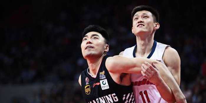 辽宁男篮90-84力擒巴西圣保罗明星队，丛明晨6记三分轰21分