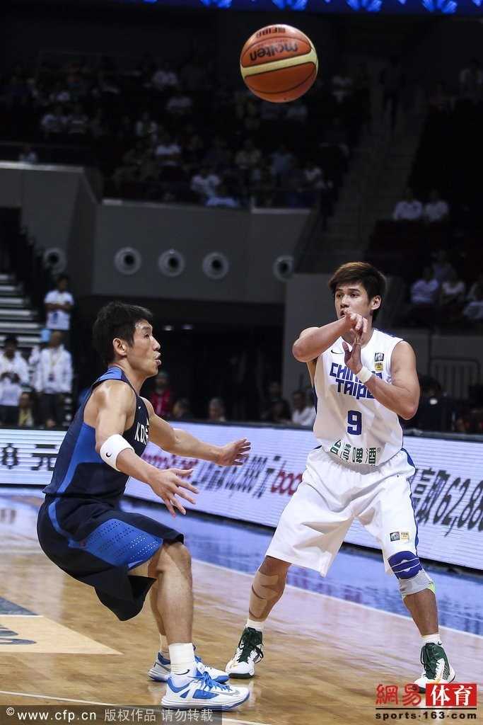 郭士强首秀开门黑！男篮主场4分惜败韩国