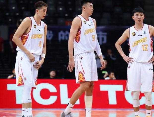 雷霆客胜勇士赛季四杀！SGA轰38分导演22分大逆转拒绝翻盘