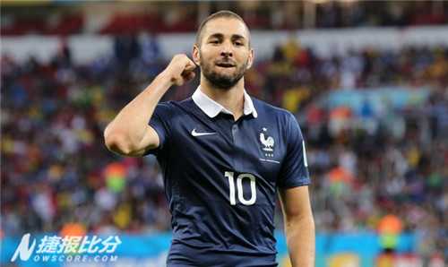 高卢雄鸡练兵雷恩，吉鲁帽子戏法法国5-0横扫巴拉圭